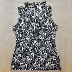 WHBM Black and Ecru Faux Floral Lace Stretchy Sleeveless Shell Top, Size M, EUC